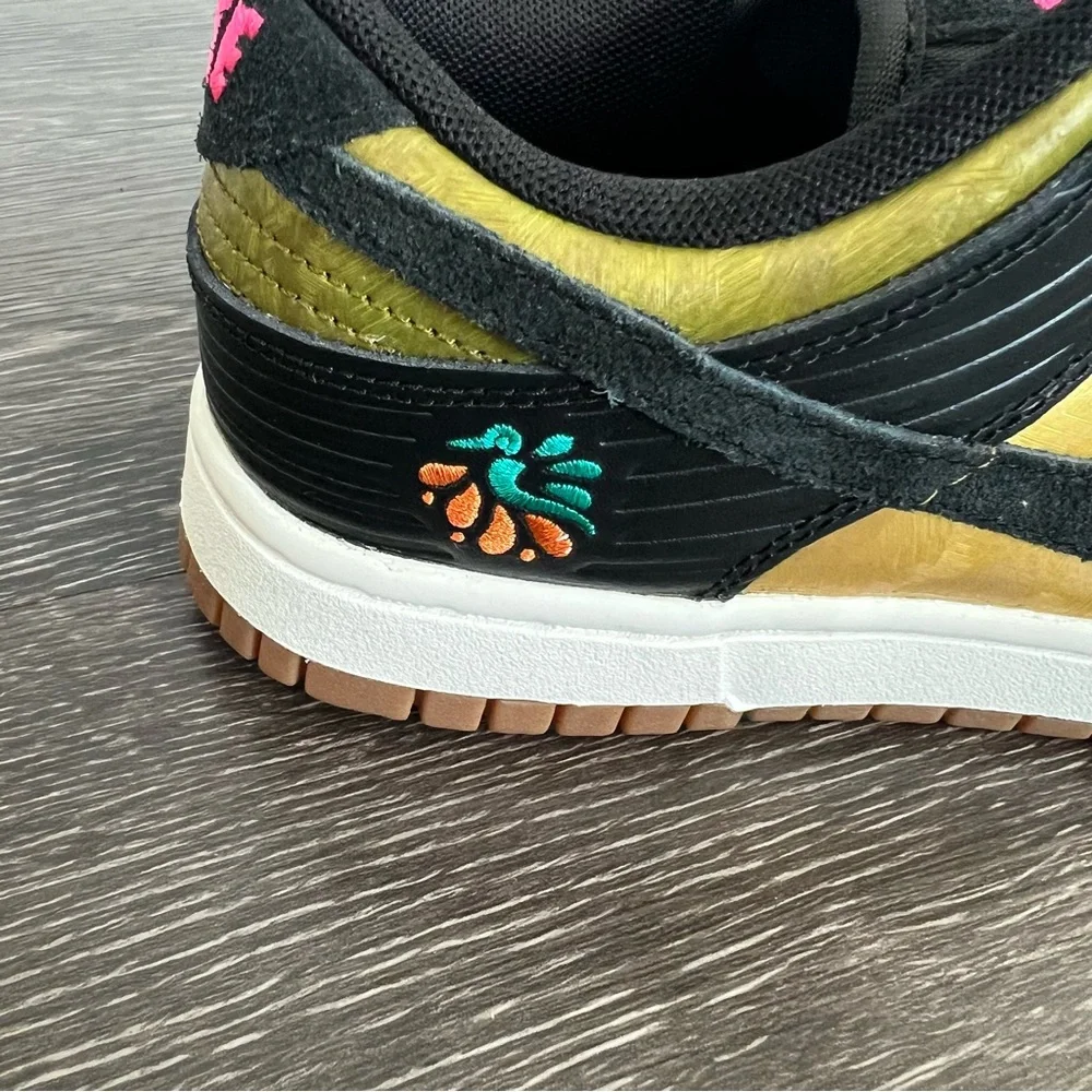 Nike these have